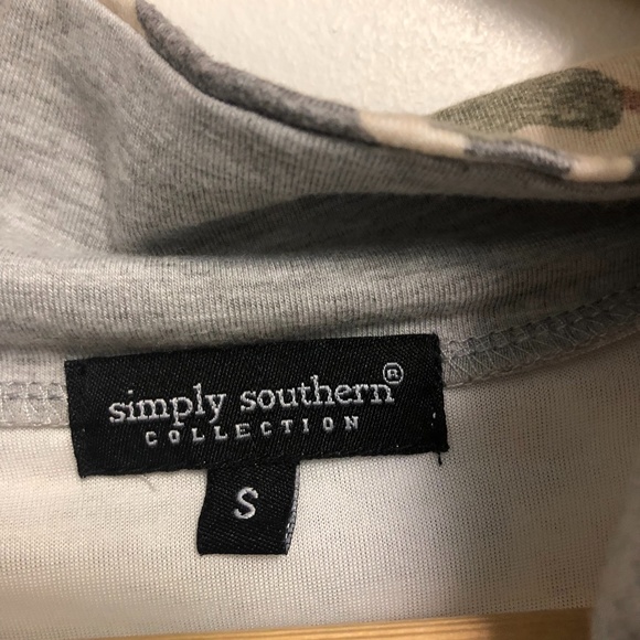 Simply Southern Camo Pullover - Picture 4 of 6